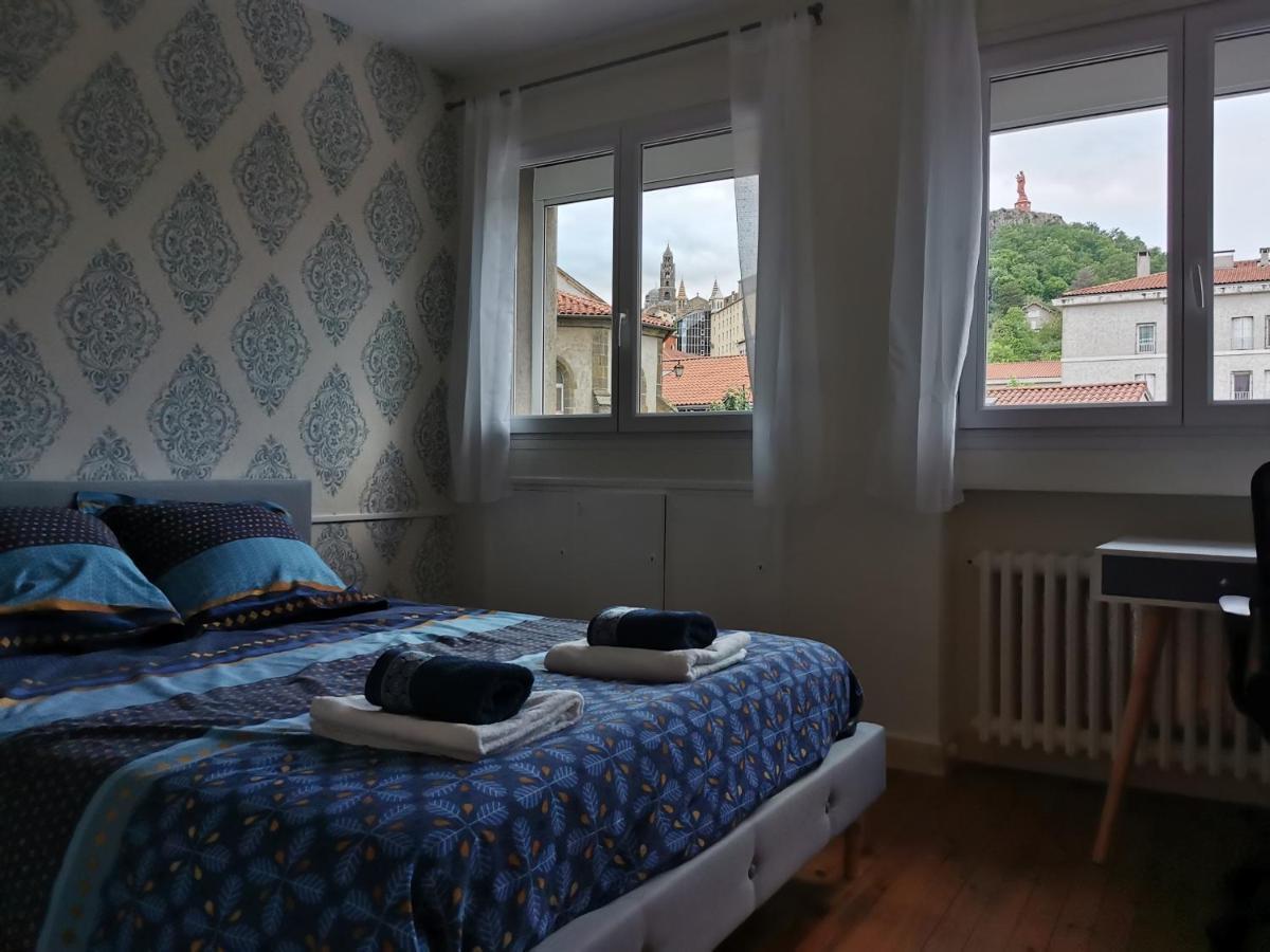Velay Cocon Appartement 4 Chambres Avec Vue Sur Les Monuments Le Puy-en-Velay Kültér fotó