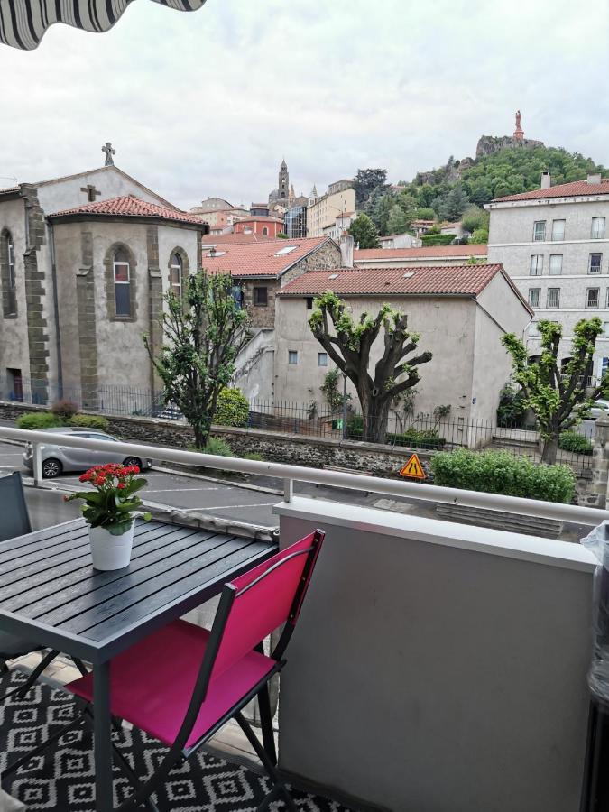 Velay Cocon Appartement 4 Chambres Avec Vue Sur Les Monuments Le Puy-en-Velay Kültér fotó